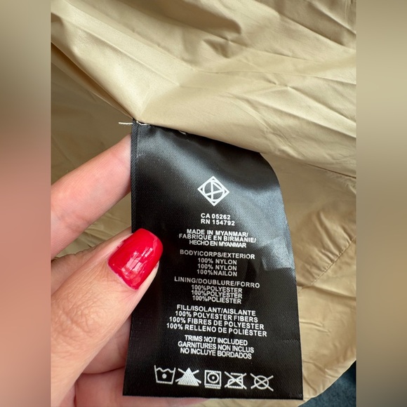 Point Zero Ultralight Puffer Jacket – Size M - Picture 11 of 16